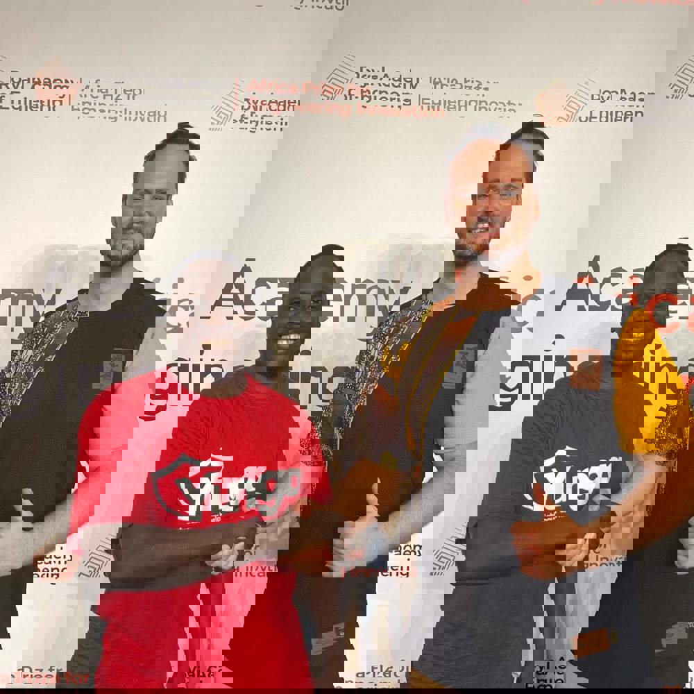 Africa Prize 2023 Winners Edmund Wessels Anatoli Kirigwajjo