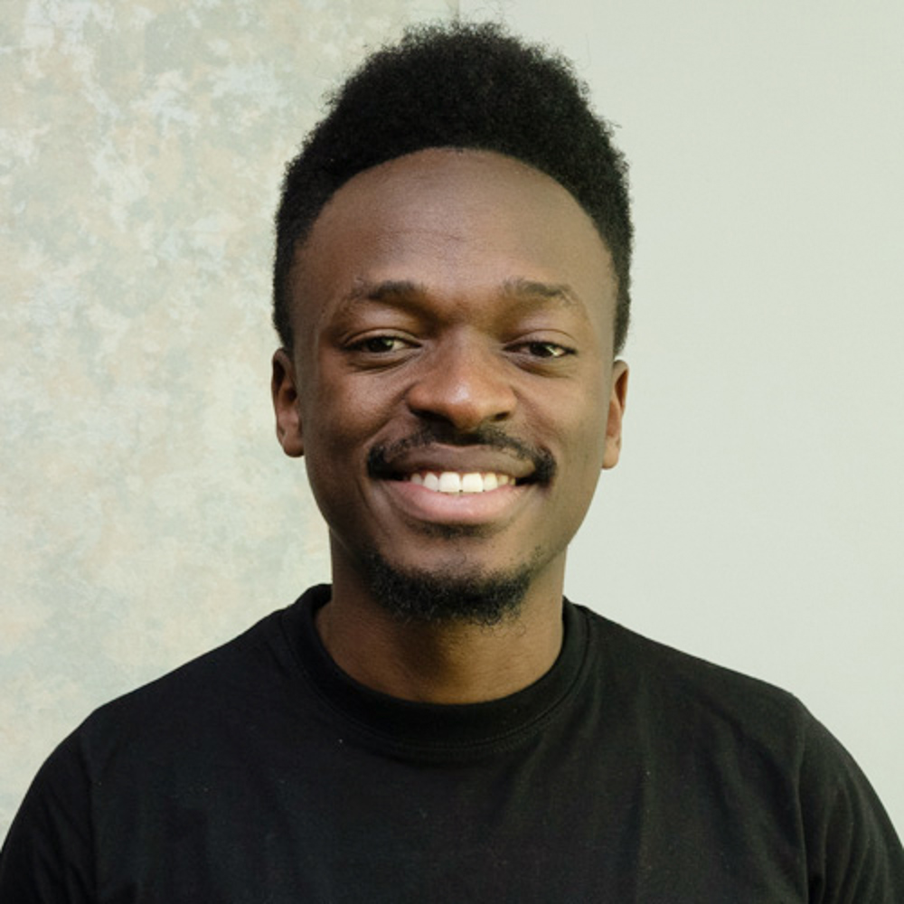 SIGNVRSE 1 Elly Savatia