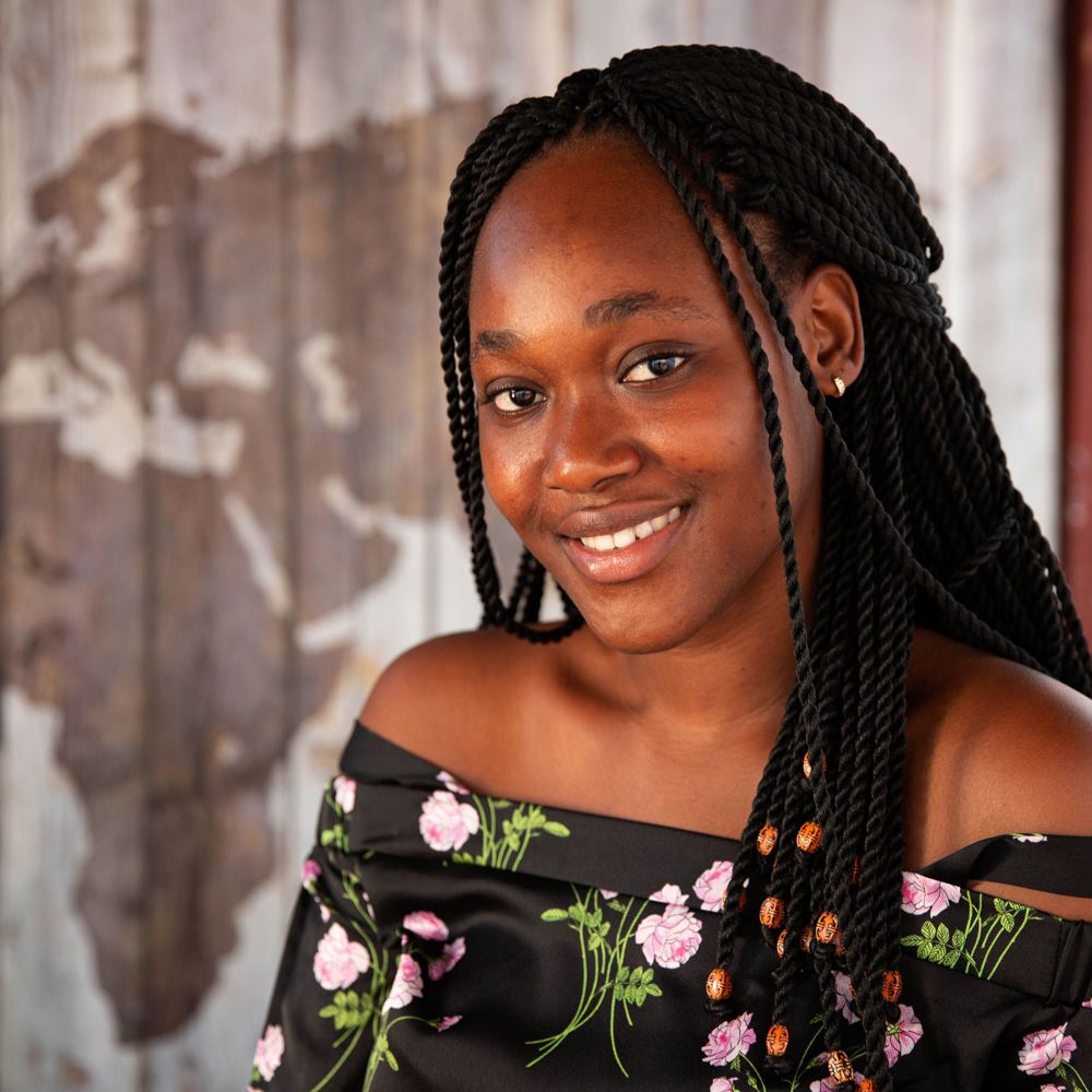 Charlette 2020 Winner Headshot Landscape